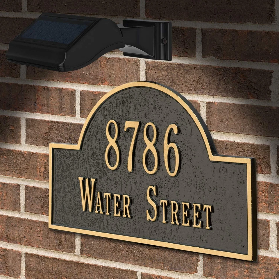 Lámpara de dirección solar iluminador de pared estándar Whitehall Products, negro Foto 2 de 4