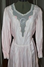 Barbizon READ LISTING Vintage NEW NWT Pink MODEST Nightgown M med. HAS STAINS
