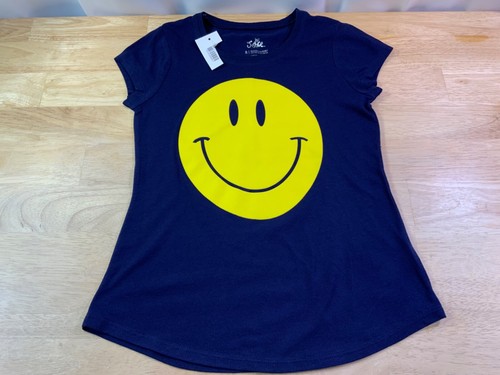 New Girl’s Justice Tee says 🍩 Stop Believing with (Donut & Sprinkles)—CUTE!!* - Picture 15 of 20