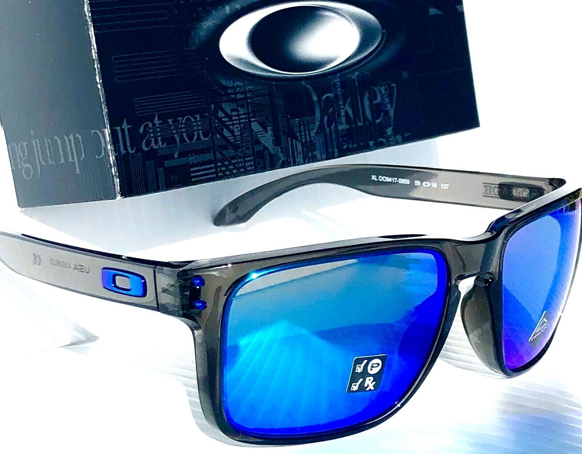 NEW Oakley HOLBROOK XL Grey Smoke POLARIZED PRIZM SAPPHIRE NEW Oakley HOLBROOK XL Grey Smoke POLARIZED PRIZM SAPPHIRE