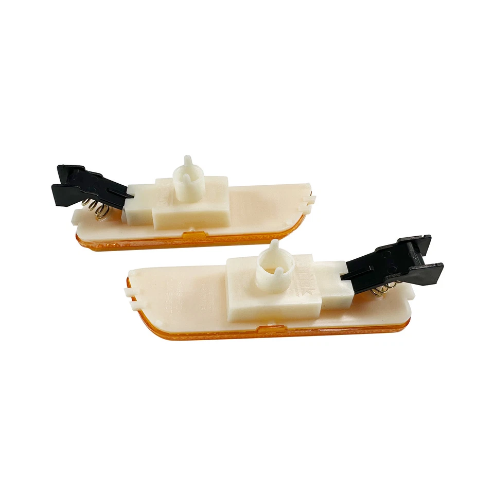 For 1999-2006 Volkswagen Golf 1999-2005 Jetta Front Side Marker Corner Light Set - Image 4 of 4