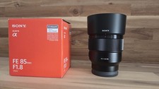 Sony FE 85mm f/1.8 E mount lens (Boxed) - Mint -