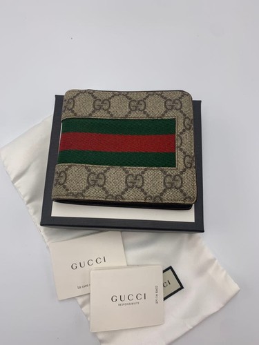 GUCCI Beige Leather Small Bifold Wallet Gucci Shima Signature Slim Purse