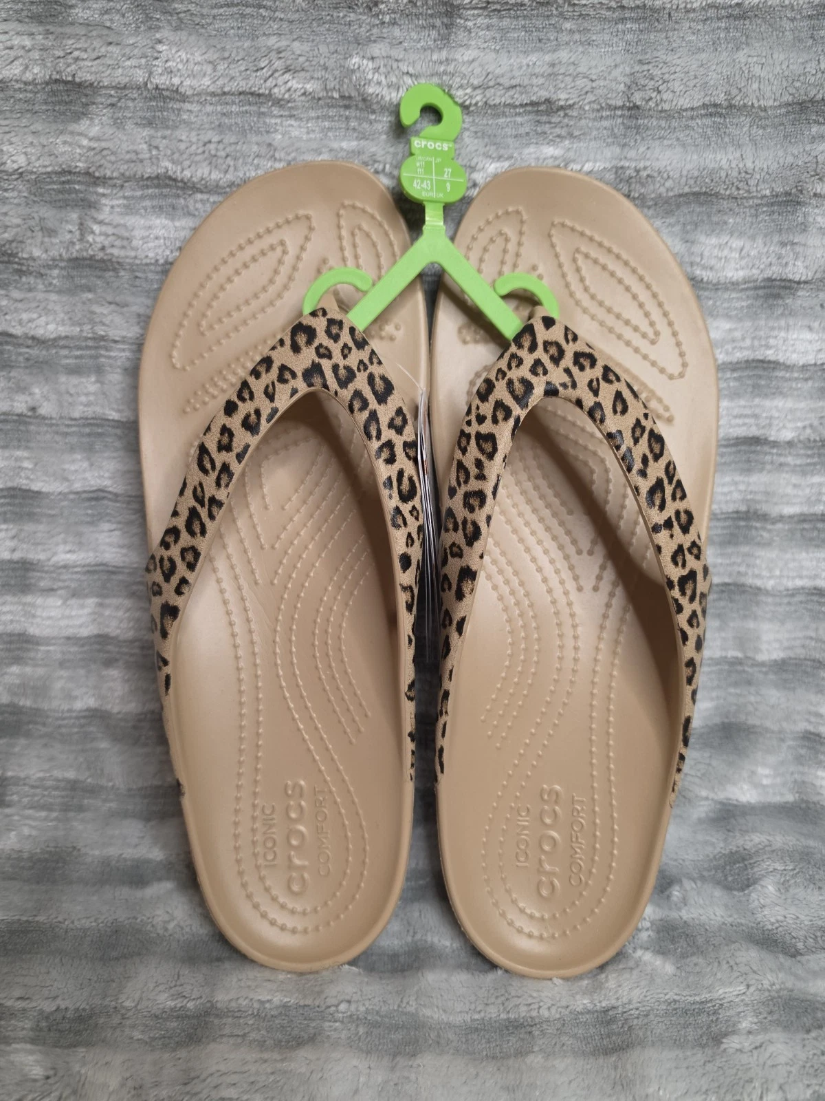 Crocs Kadee II Leopard Flip Flops Women’s Size 11 Animal Print Sandals NWT