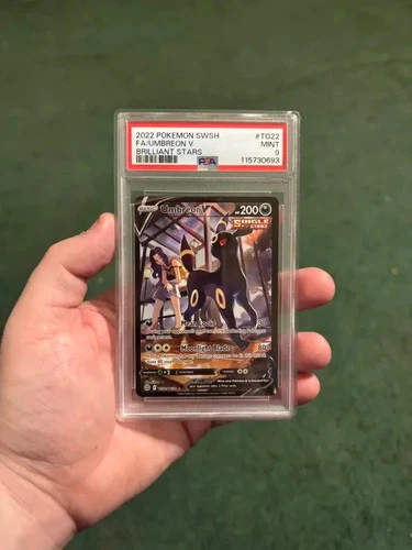 2022 POKEMON SWORD & SHIELD BRILLIANT STARS #TG22 FULL ART/UMBREON V PSA 9 MINT