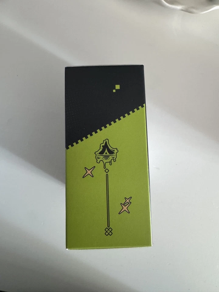 Cargador Inalámbrico UGREEN 15W MagFlow Qi2 2 en 1 Genshin Lmpact Magsafe Edition Foto 4 de 4