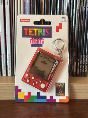 Supreme TETRIS mini キーホルダー Supreme x Tetris Mini — ReadySetDrip