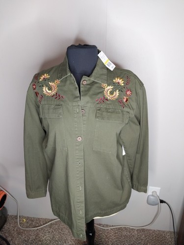 NEW Womens M Denim Jacket Shirt Olive Green Cargo Shacket Floral Embroidery Boho