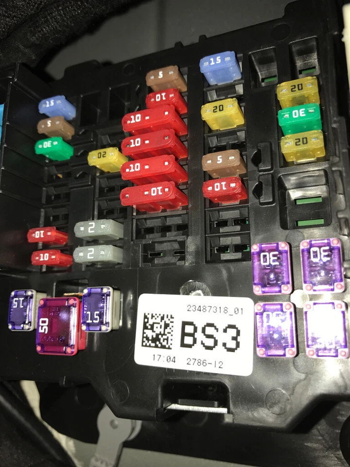 Automotive ATO ATC Standard Blade Fuses Assorted 15 pcs 5A 7.5A 10A 15A 20A Pack - Image 4 of 4