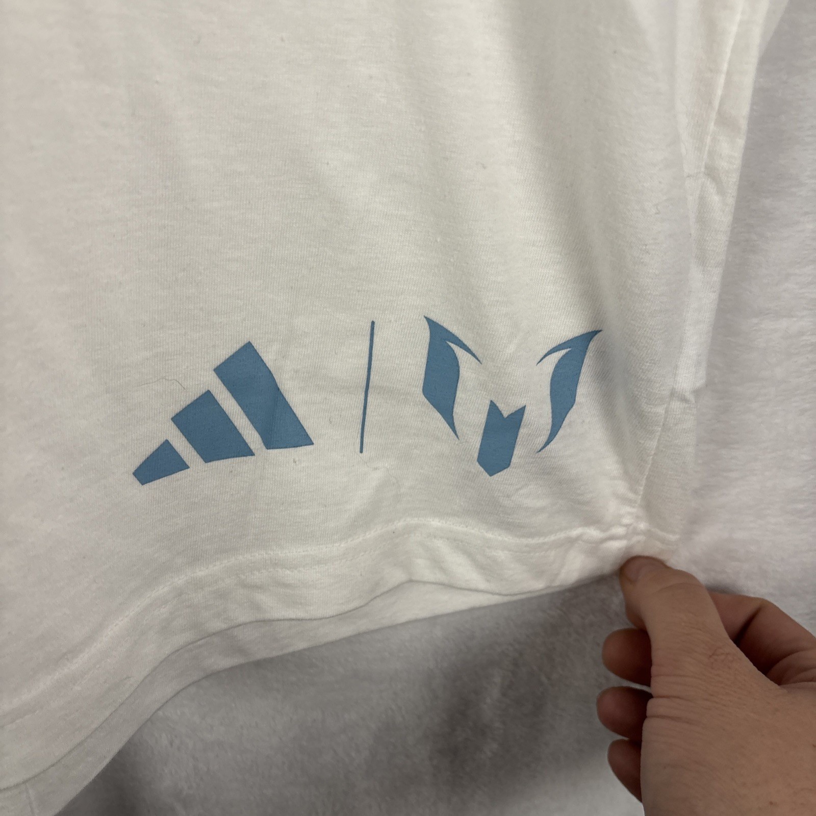 Adidas Inter Miami Messi Argentina World Cup Goat T-Shirt Size Medium NWT thumbnail 2