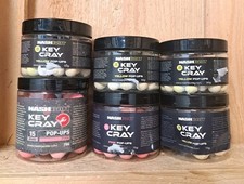 دبابيس وشارات NASH BAIT