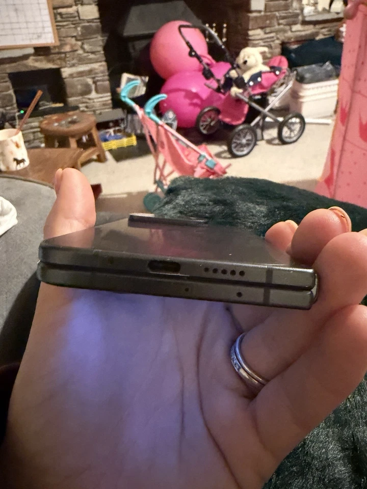 Google Pixel 9 Pro Fold · 512GB, photo 3 of 5