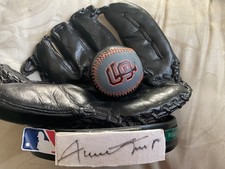 willie mays golden glove statue autographed CuT jsa certified jersey