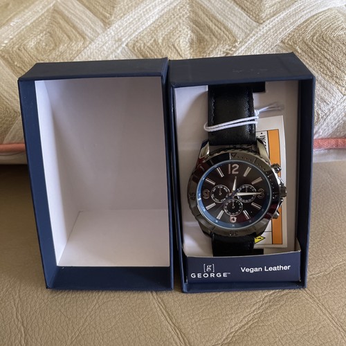 Reloj GEORGE Hombre Estuche Gunmetal, Negro Esfera Fácil de Leer y Cuero Vegano Coñac - Imagen 7 de 9