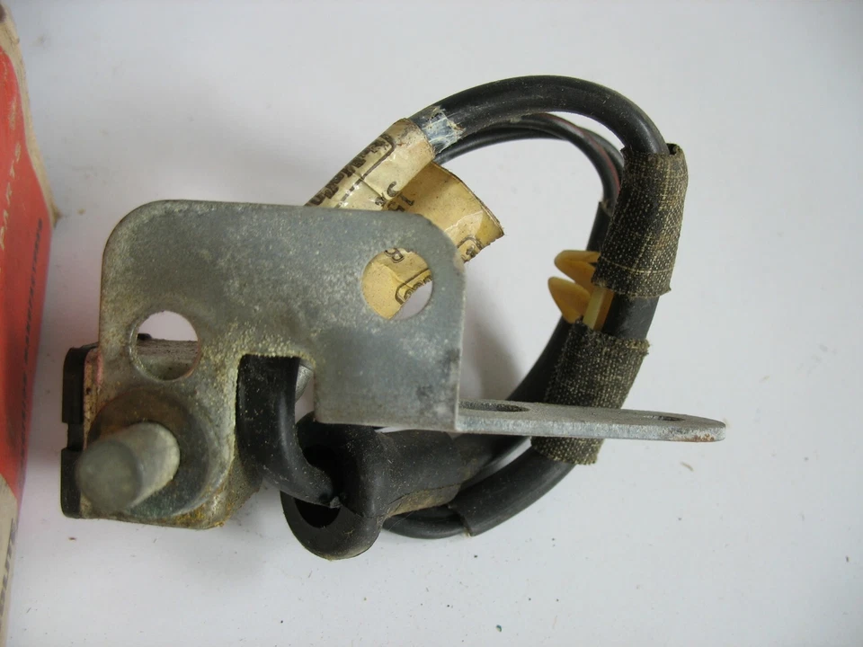 Nuevo de Lote Antiguo Ford Galaxie 500 XL Fairlane 1968 4 velocidades interruptor de respaldo inverso C8AZ-15520-B Foto 2 de 4