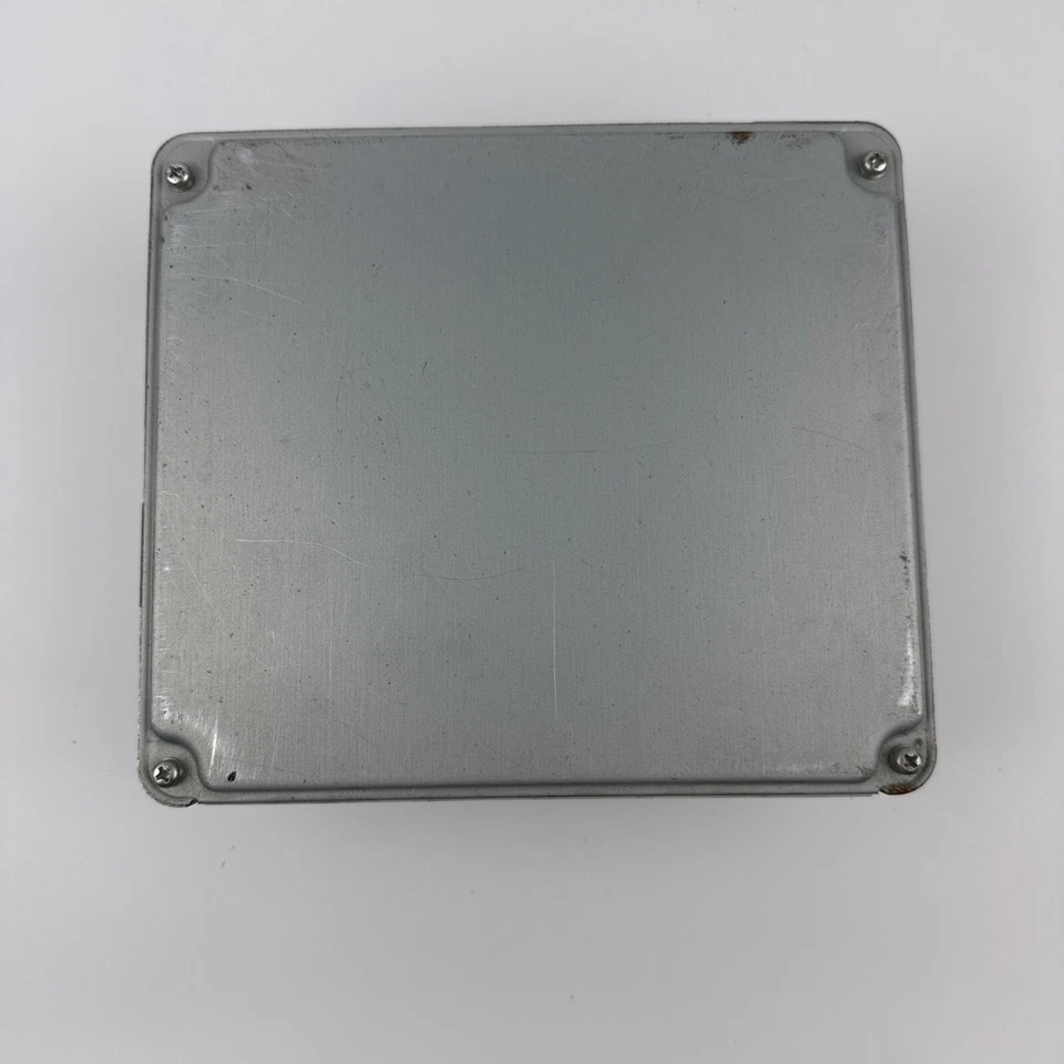 Módulo de control informático Toyota Sienna 2004 2005 2006 motor 3,3 L ECM 89661-08120 Foto 3 de 3