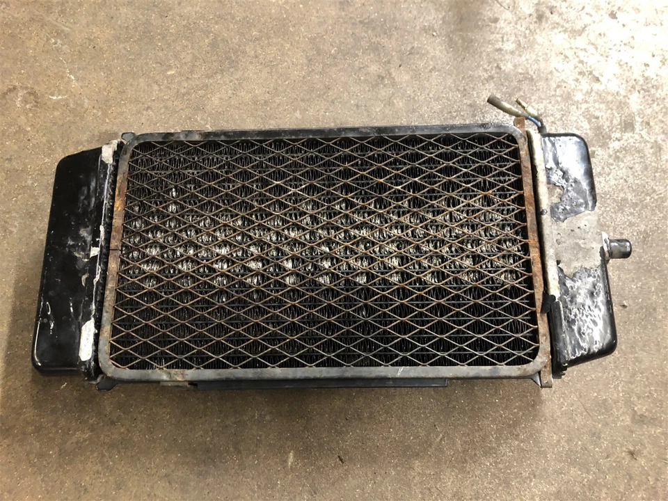 Оригинальный радиатор Kawasaki Vulcan 500 EN500 LTD 96-99 00 01 02 03 04 05 06 07 08 09 - Изображение 3 из 3