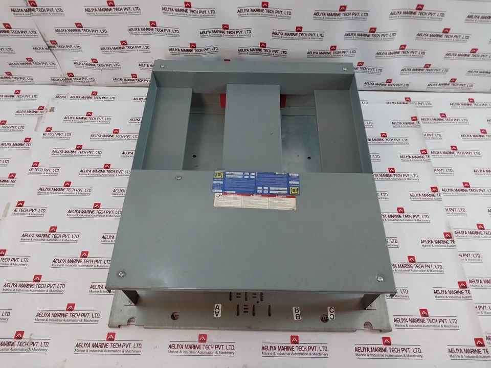 Square D HCM14484 I-line Interior Panelboard 600VAC 250VDC 80104-986-03 - Image 2 of 4