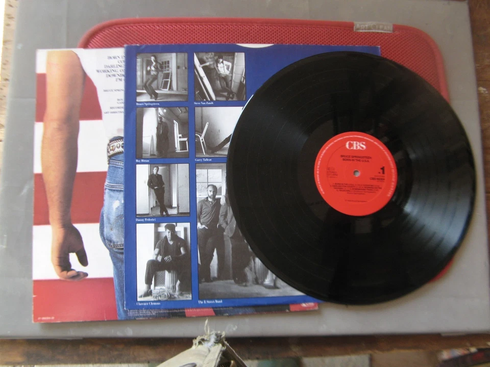++"547.2"    33t Bruce Springsteen - Born In The USA - LP - 1984 - Photo 2/2