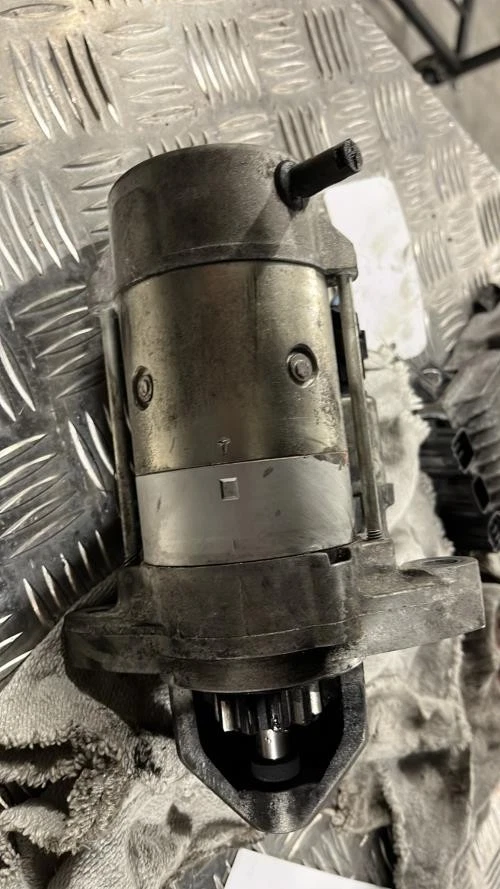 Demarreur TOYOTA COROLLA VERSO 2 PHASE 1 281000R030 - Photo 2/4