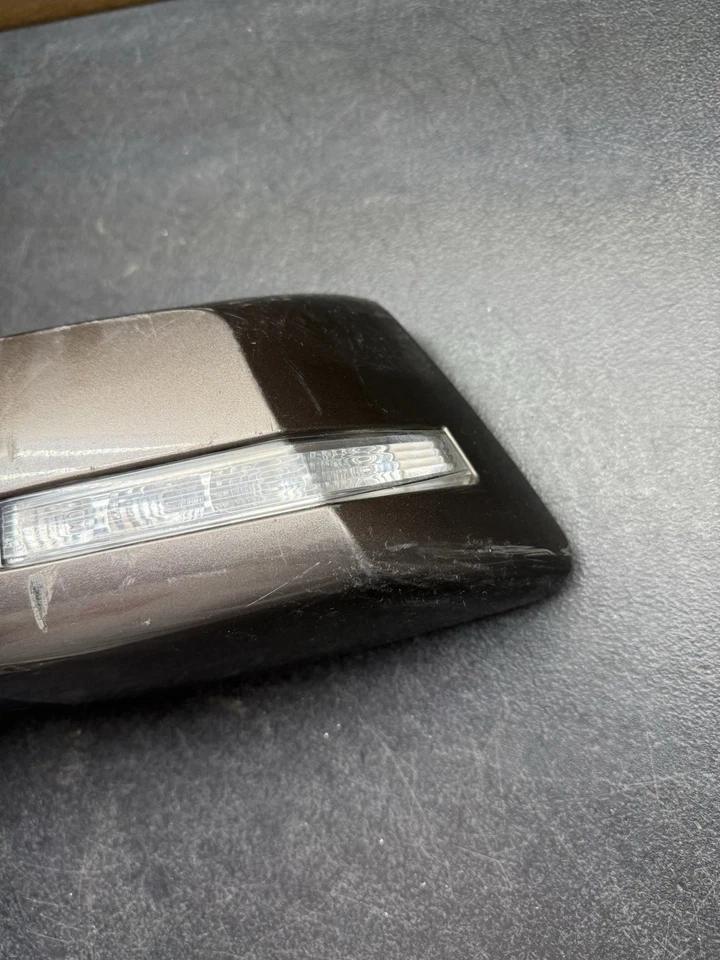 Оригинальный 2009-2017 Chevy Acadia Traverse правый подогрев сигнал питания сложить зеркало #1187 - Изображение 4 из 4