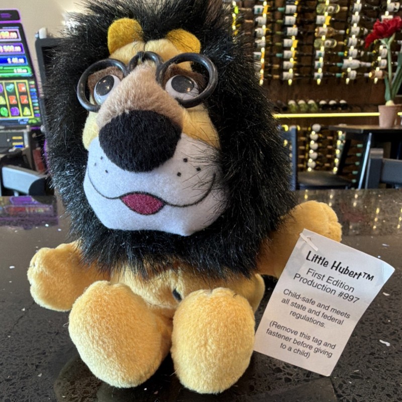 Little Hubert First Edition Plush Lion Harris Bank #997