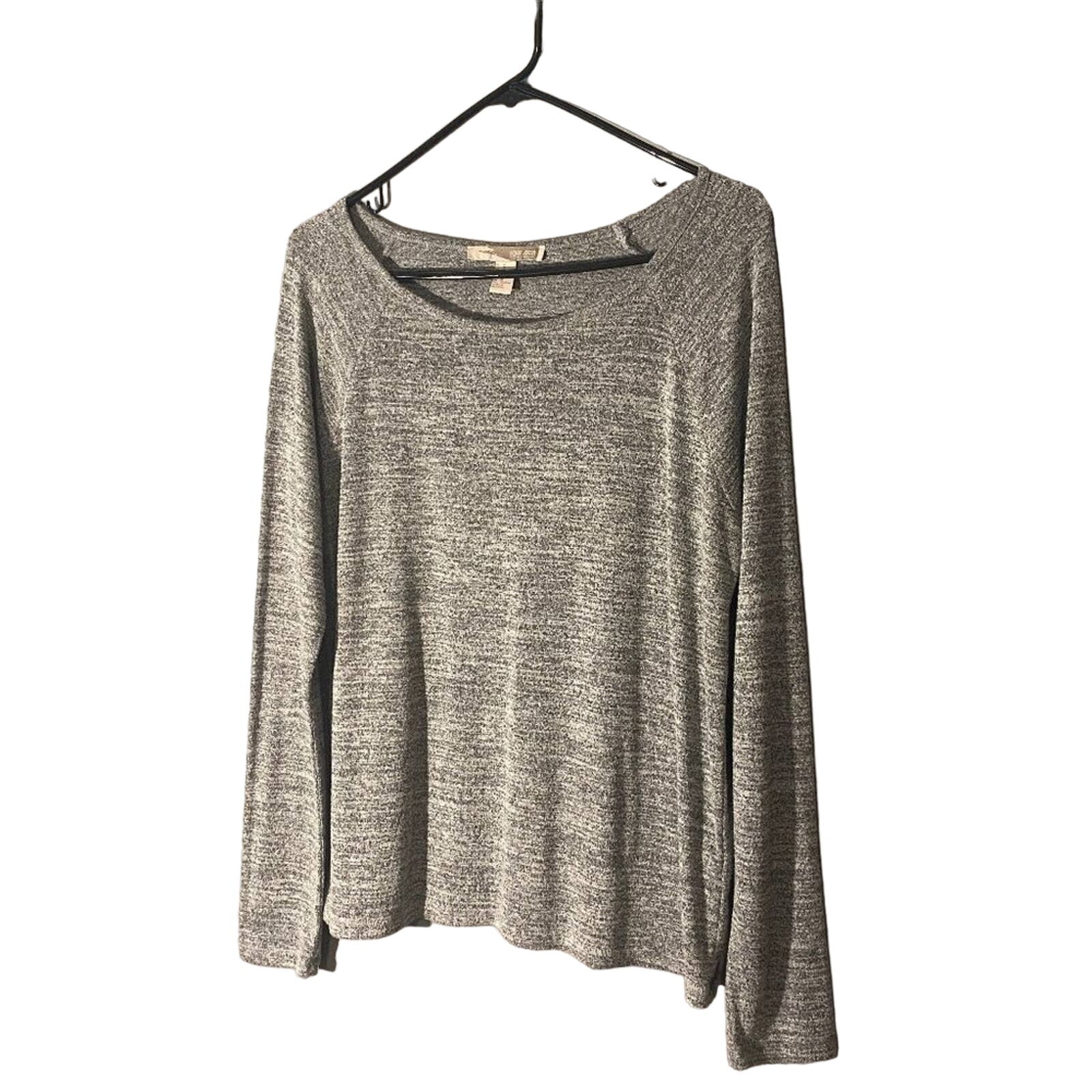 Forever 21 Basic Gray Long Sleeve Simple Casual T… - image 3