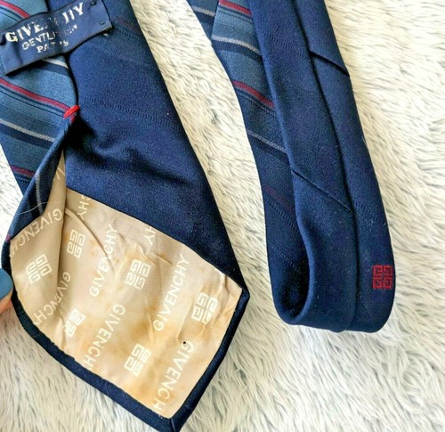 GIVENCHY GENTLEMEN PARIS BLUE SLIM STRIPES POLY NECKTIE MEN TIE - Picture 9 of 10
