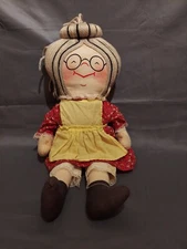 Raggi Grandma Rag Doll  Amsco Toys Joyce Miller