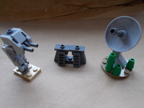 LEGO STAR WARS IMPERIAL BATTLE FOR ENDOR MINI SCENE BUNKER AT-ST SHIELD PROTECTR - Picture 3 of 4
