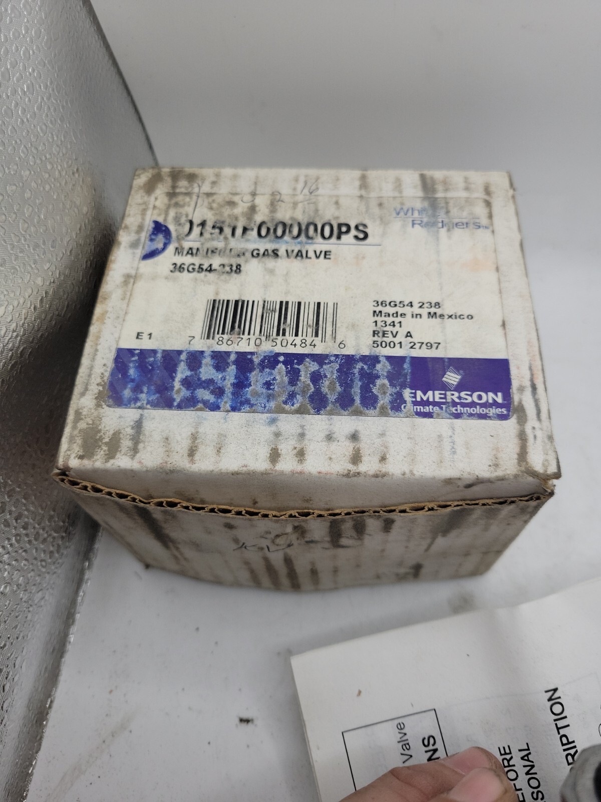 OEM Janitrol Goodman Amana Furnaces Gas Valve 0151F00000P 0151F00000PS