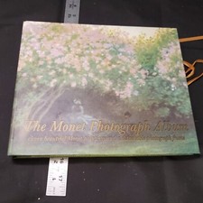 The Monet Photographic Album - Eleven Beautiful Monet Paintings Photo Frame
