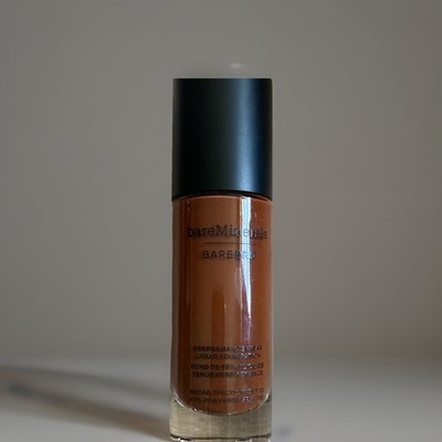 bareMinerals BAREPRO Performance Wear Liquid Foundation SPF 20 Mocha 31