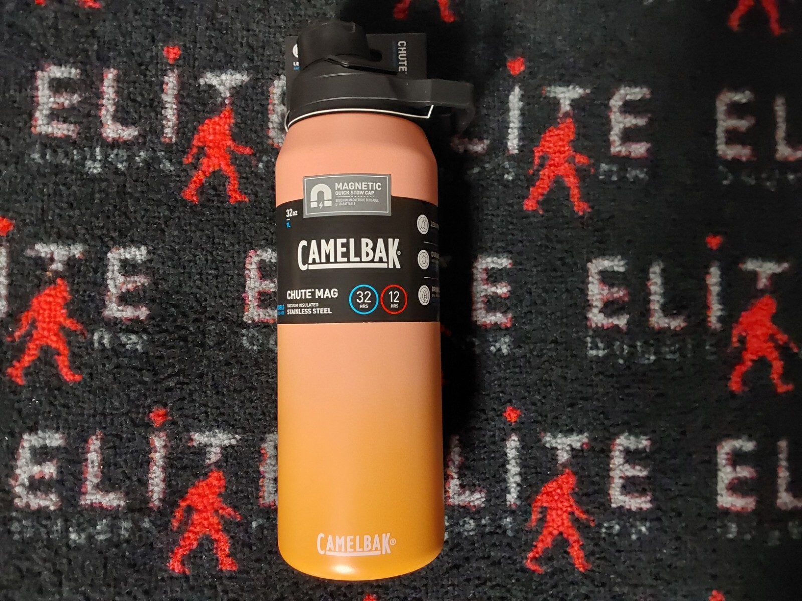 CAMELBAK STAINLESS STEEL WATER BOTTLE 32oz CHUTE MAG MELON FADE