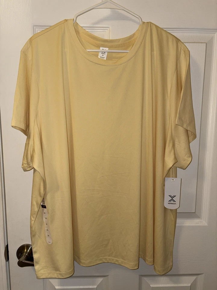 Camiseta Xersion Feminina Performance Manga Curta Tamanho 3x Amarela Buttercup - Macia - NOVA - Imagem 2 de 4
