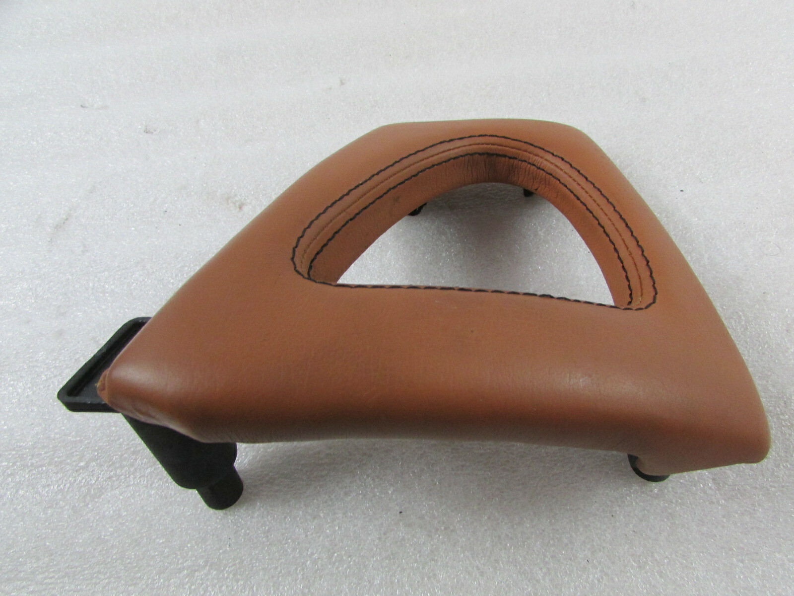 Maserati Quattroporte, RH Right Rear Door Grab Handle, Cuoio, Used