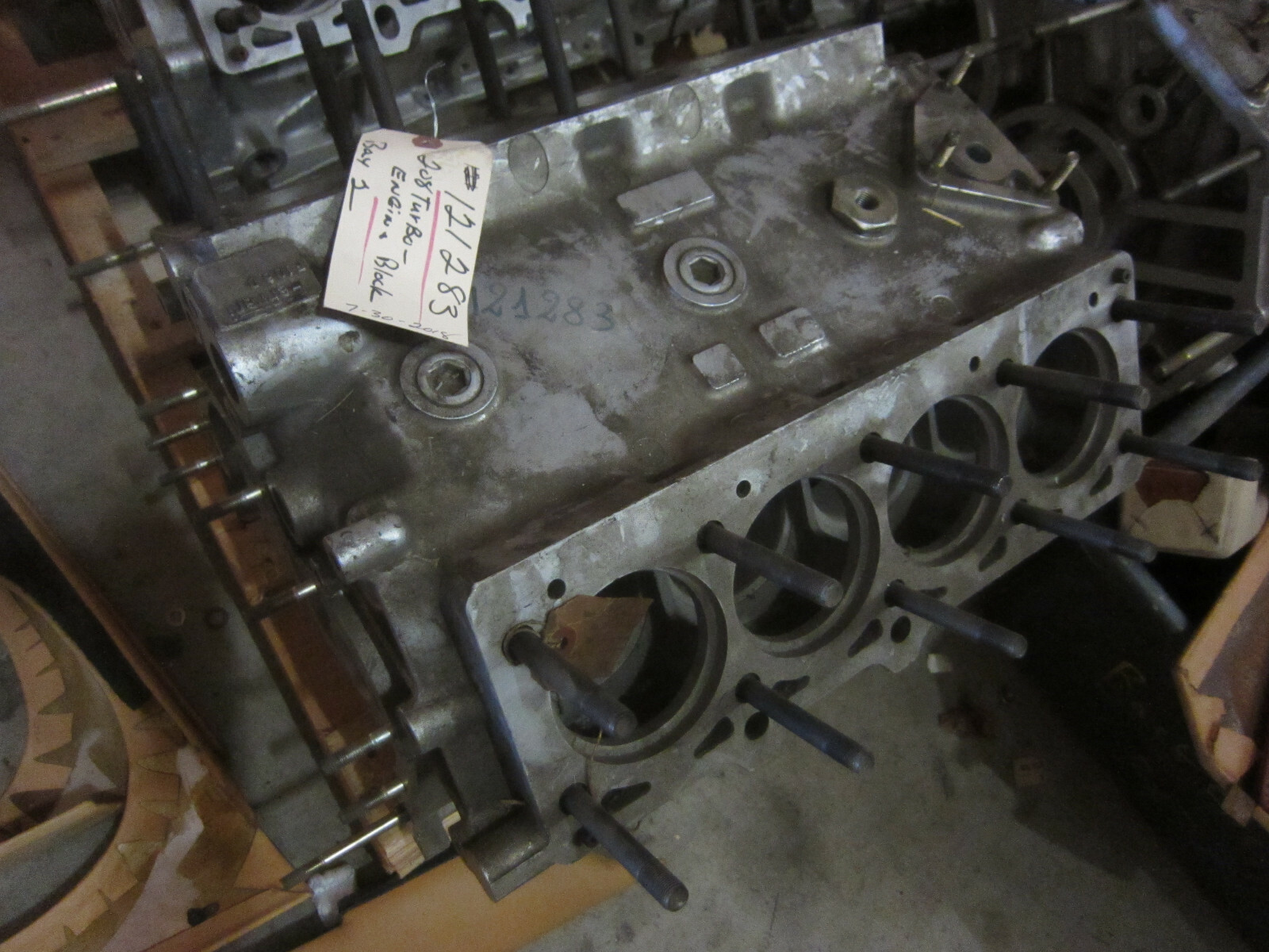 Ferrari 208 turbo - Crankcase / Block - NEW - P/N 121283