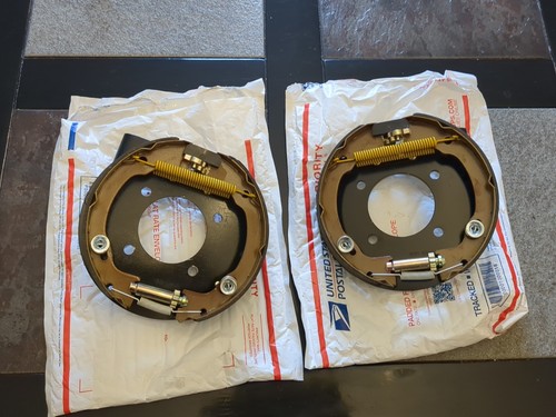 Wilwood 249-7114/15 Caliper mount Brackets Disc/Drum 12-Bolt Chevy 2.81 Offset