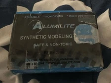 NEW Alumilite Synthetic Modeling Clay Reusable/Non Drying/Multi Use (1 lb/454 g)