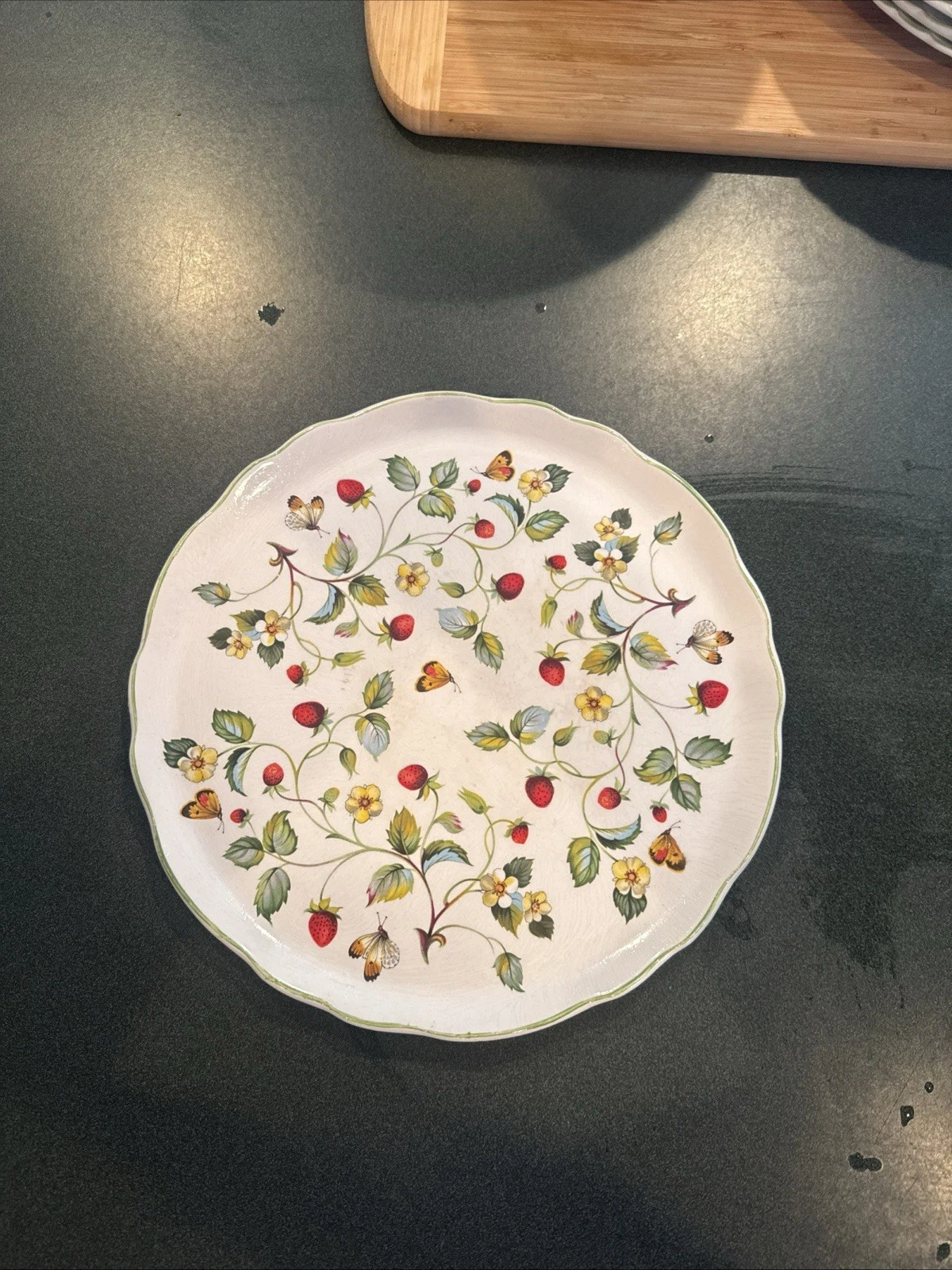 James Kent Butterflies & Strawberry Round Cake Plate Scalloped Edge