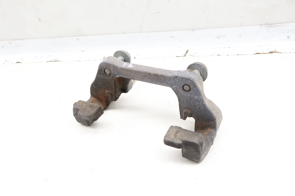 BMW 230I XDRIVE 2017-2021 2,0 L - Porta pinza de freno delantero / soporte 6850971 Foto 2 de 4