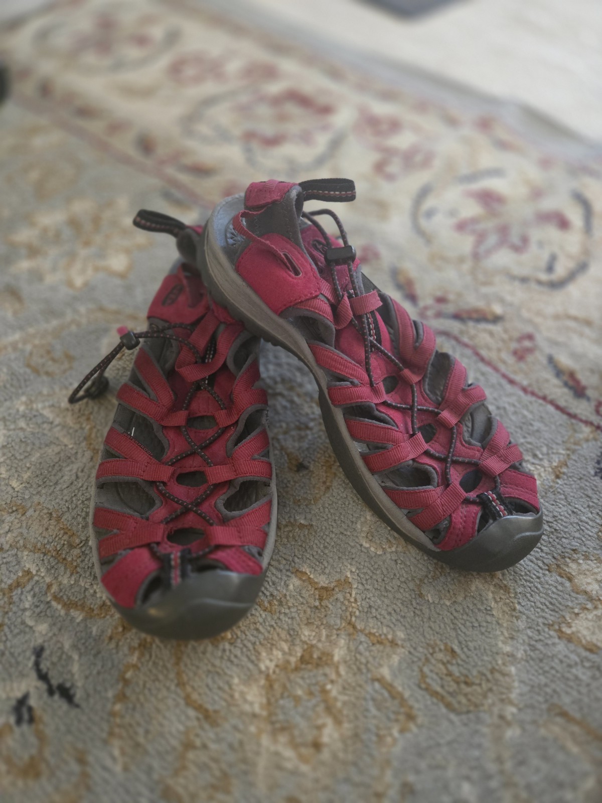 Sandali Keen donna Newport impermeabili slip on rosso grigio taglia 9 5