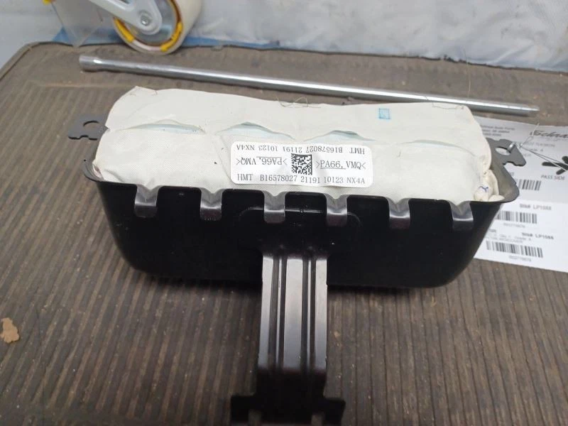 Bolsa de aire para tablero derecho pasajero Hyundai Tucson 2022 2776679 Foto 2 de 4