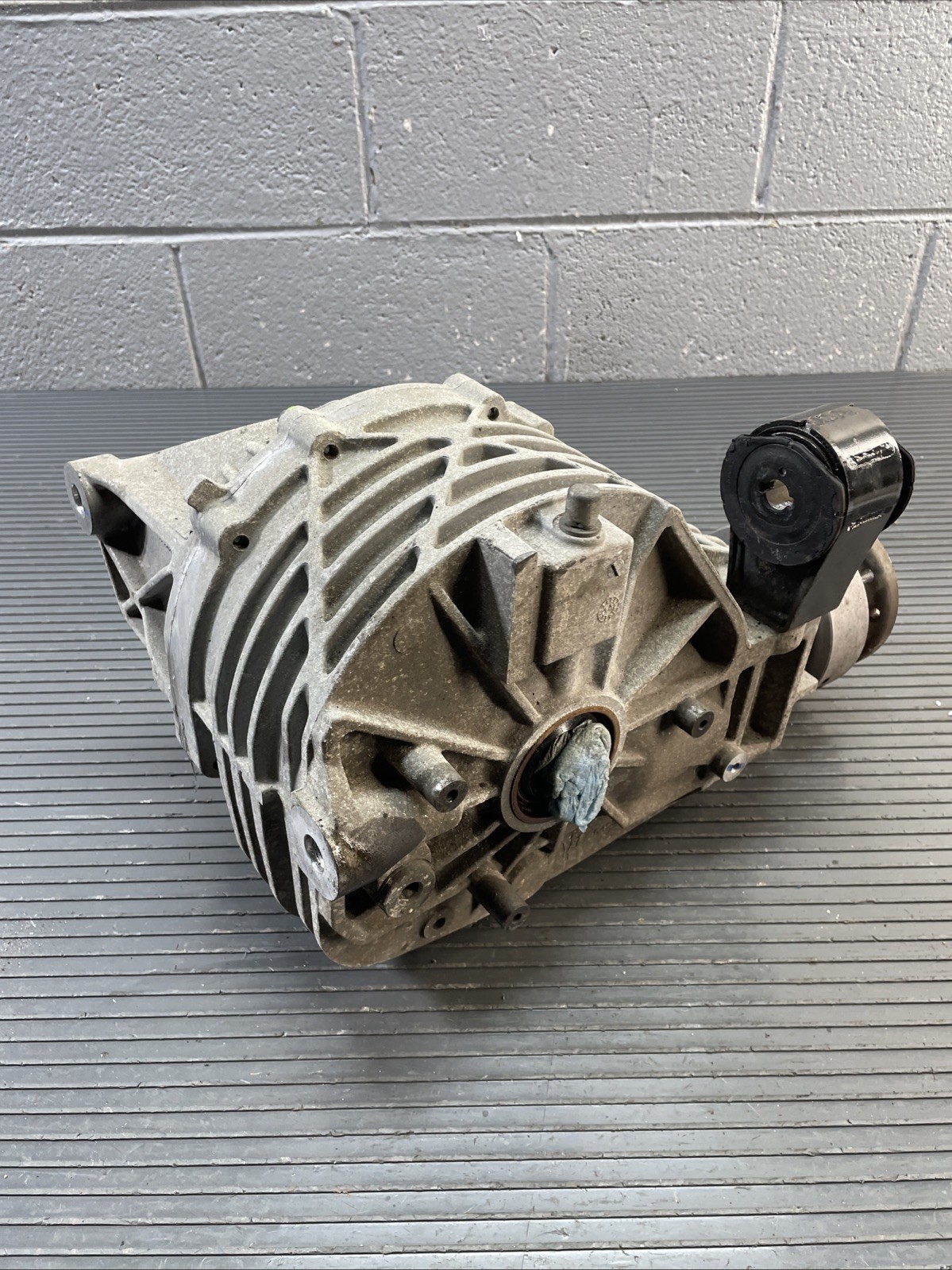 2013-2024 Maserati Ghibli M157 3.0L RWD Rear Differential Assembly 82K Miles OEM