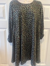 Women’s Love Life Animal Print Size Small Dress
