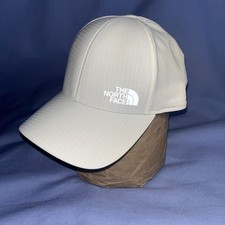 The North Face Summer LT Trucker Hat with FlashDry technology. White . RN 61661
