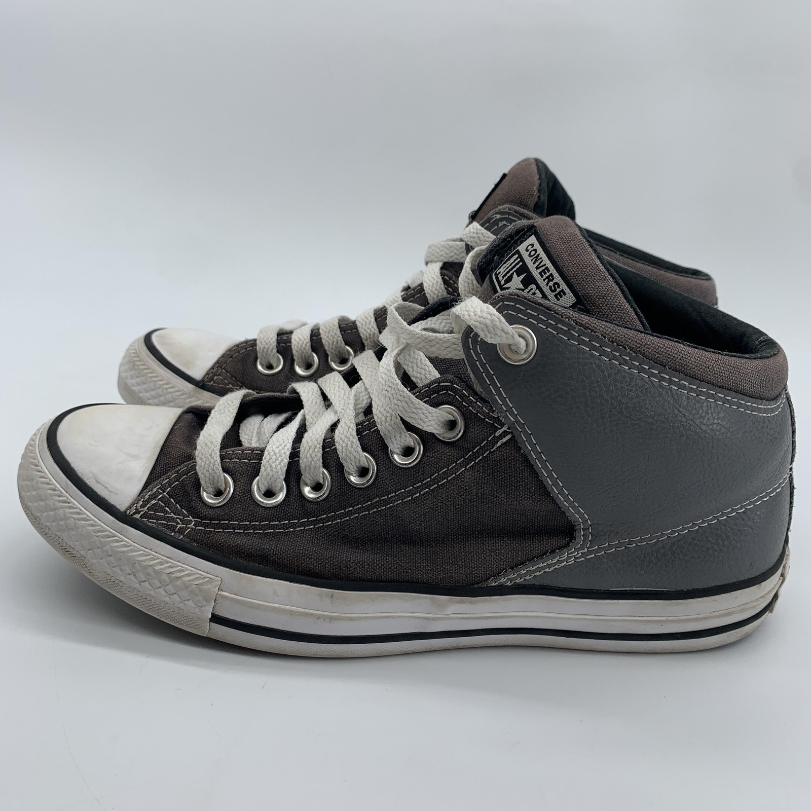 Converse Chuck Taylor All Star 2 Shoes Mens Size 6.5 Gray Mid Top Casual 154841C