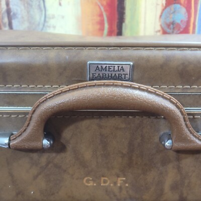 Vintage Amelia Earhart Luggage Suitcase brown 1960s to 1970s