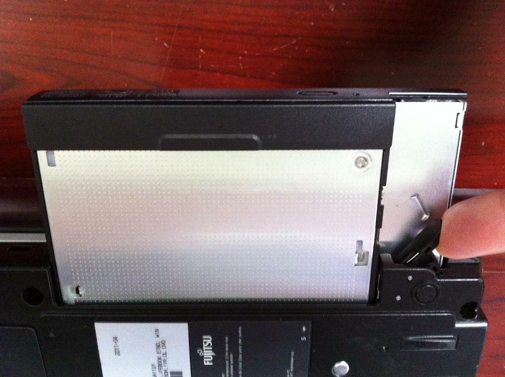 FUJITSU CP380303-XX NEW BLANK OPTICAL DRIVE BAY FOR LIFEBOOK OR