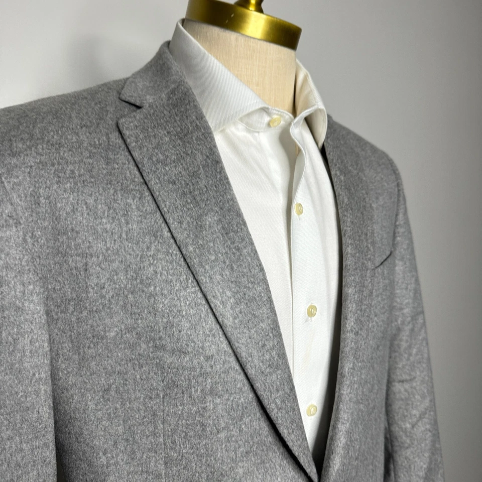 Abrigo deportivo Saks Fifth Avenue 42L para hombre gris liso 100 % cachemir Sable Foto 2 de 4